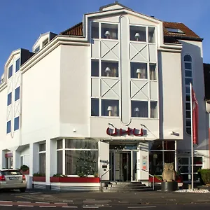 Uhu Garni Hotel